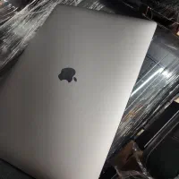 مک بوک پروmacbock poro (۲۰۱۷)