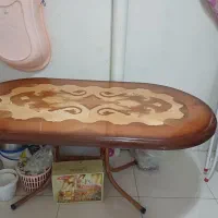 فروش یکعدد میز غذاخوری درحد نو ۶نفری ویک اجاق گاز