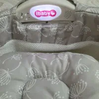 تخت کنار مادر موزیکال