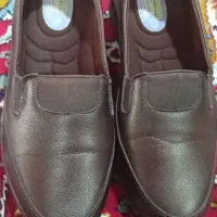 کفش نو نو سایز 37 به علت تنگی گذاشتمشون