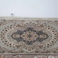 پشتی خیلی نو و مناسب جهیزیه رو مفت مفت بخر