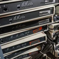 خرید و فروش انواع تجهیزات شبکه اینترنت