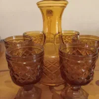 پارچ ولیوان عسلی ایتالیا با قدمت ۶۰ ساله