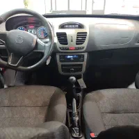 کوییک rs سفید مشکی ۱۴۰۴