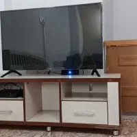 میز تلوزیون تمام ام دی اف کاملا سالم