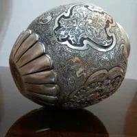 گلدان آب نقره قلمزنی و قلمگیری حرفه ای