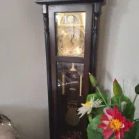 ساعت ایستاده کاملا سالم بدون هیچ خطی