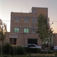 آپارتمان دونبش حاشیه خیابان 20متری معاوضه با خودرو