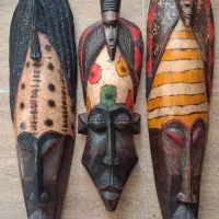 صورتک افریقایی چوبی