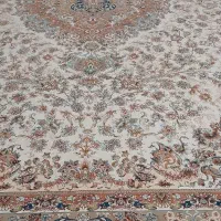 فروش فرش کرم