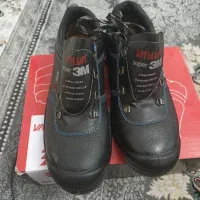 کفش کار ایمنی