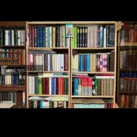 خرید کتابخانه شخصی