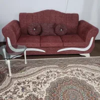 مبل هفت نفره ب همراه چهار تیکه عسلی شیشه ای