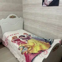 تخت نوجوان در حد نو