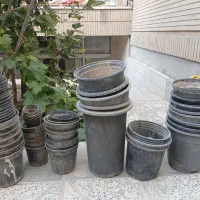 گلدان پلاستیکی و سفالی