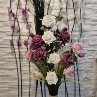 گل و گلدان چوبی، تعدادی گل فانتزی