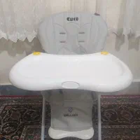 صندلی غذای کودک در حد نو|تخت و صندلی بچه|قم, چهل درخت|دیوار
