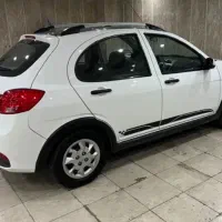 کوییک r سفید مشگی