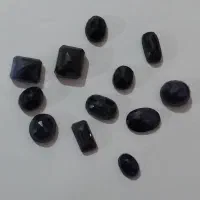 یاقوت طبیعی|جواهرات|نسیم‌شهر, |دیوار