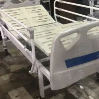 تخت بیمارستانی