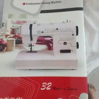 چرخ خیاطی ژانومه مدل۹۰۲