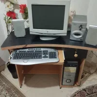 کامپیوتر کامل با میز