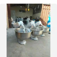 نیازمند نانوا تنوری خانم