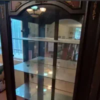 فروش فوری ویترین چوب راش تمیز طرح هخامنشی