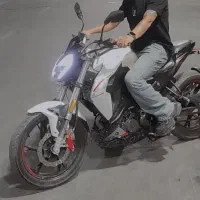 بنلی 180s مگلی
