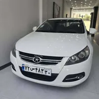 جک J5 اتوماتیک 1800cc، مدل ۱۳۹۴