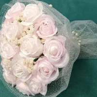 دسته گل و باکس ماندگار