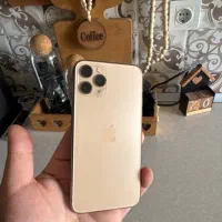 ایفون ۱۱ پرو ۶۴ گیگ دو سیم zaa