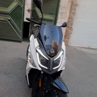 sym  j200