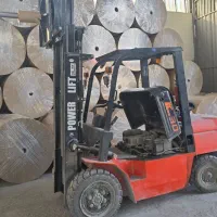 نیازمند همکار در کارگاه و رانندگی لیفتراک