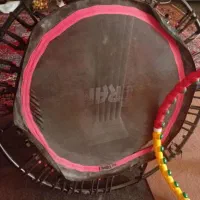 چند عدد وسیله|اسباب‌بازی بچه|نیشابور, هفده شهریور|دیوار