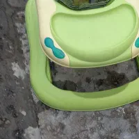 گهواره کالسکه روروک