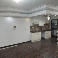 فروش حدود ۷۵ متر پارکت دست دوم