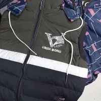 پافر|لباس|نیشابور, امام|دیوار