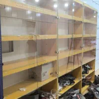 ویترین ایستاده چوبی|فروشگاه و مغازه|شاهینشهر, گزبرخوار|دیوار