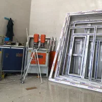 کار تولید ونصب درب و پنجره دوجداره
