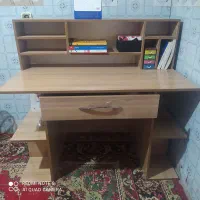 میز تحریر خوش ساخت و جادرا با طراحی مدرن و مینیمال