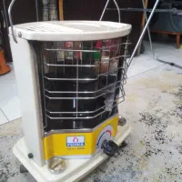 چراغ نفتی فوجیکا ژاپن
