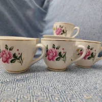 فنجتن و نعلبکی نازک بسیار قدیمی