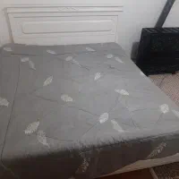 تخت دو نفره