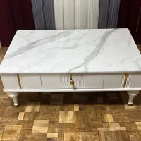 میز عسلی در حد نو