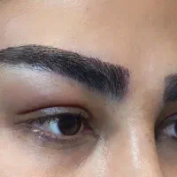 تخفیف استثنایی  کاشت ابرو طبیعی شیراز