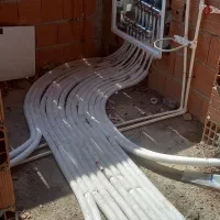 لوله کشی و جرمگیری با دستگاه