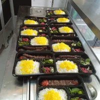 تهیه غذای ۶۴