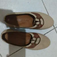 کفش راحتی سایز 39 نو نو مجلسی 37 در حد نو