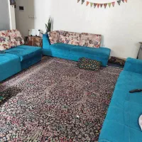 دو عدد قالی و مبل راحتی و سالم مدل چستر